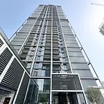 Stylish 1 Bedroom High Floor In Creek Edge