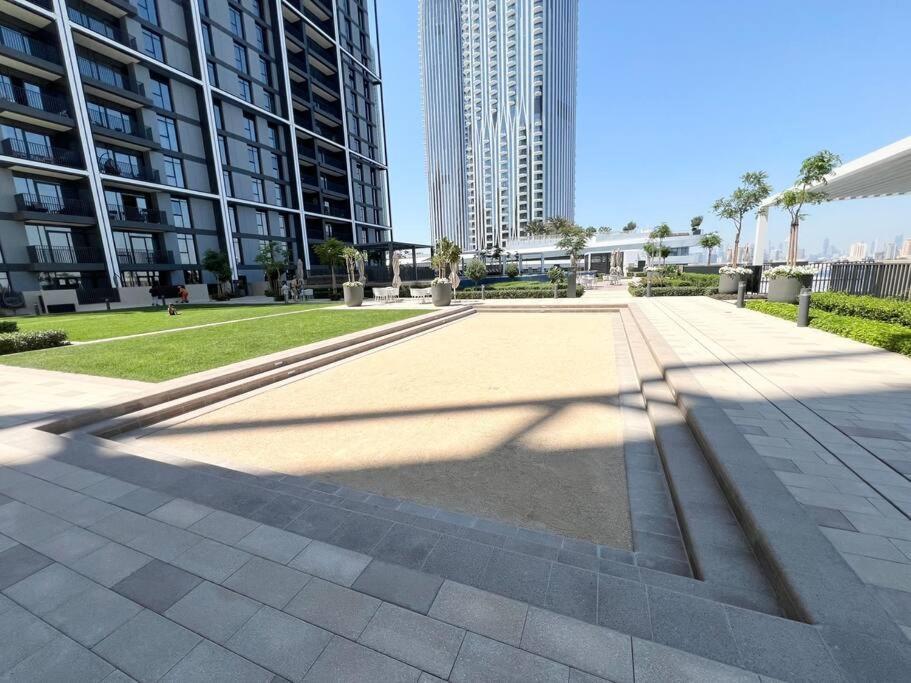 Stylish 1 Bedroom High Floor In Creek Edge * Dubai