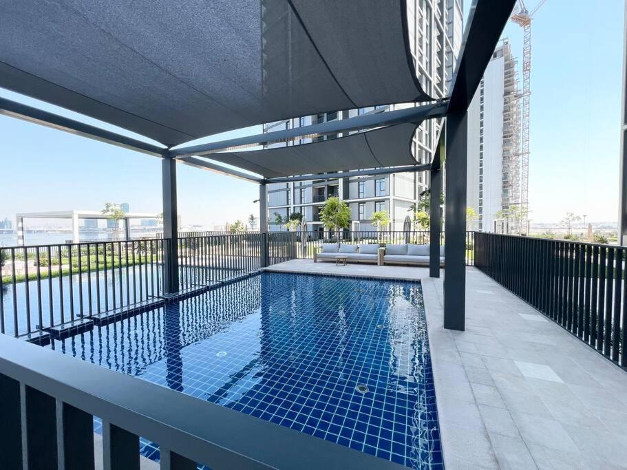 Apartment Stylish 1 Bedroom High Floor In Creek Edge Dubai