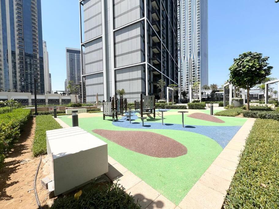 Apartment Stylish 1 Bedroom High Floor In Creek Edge